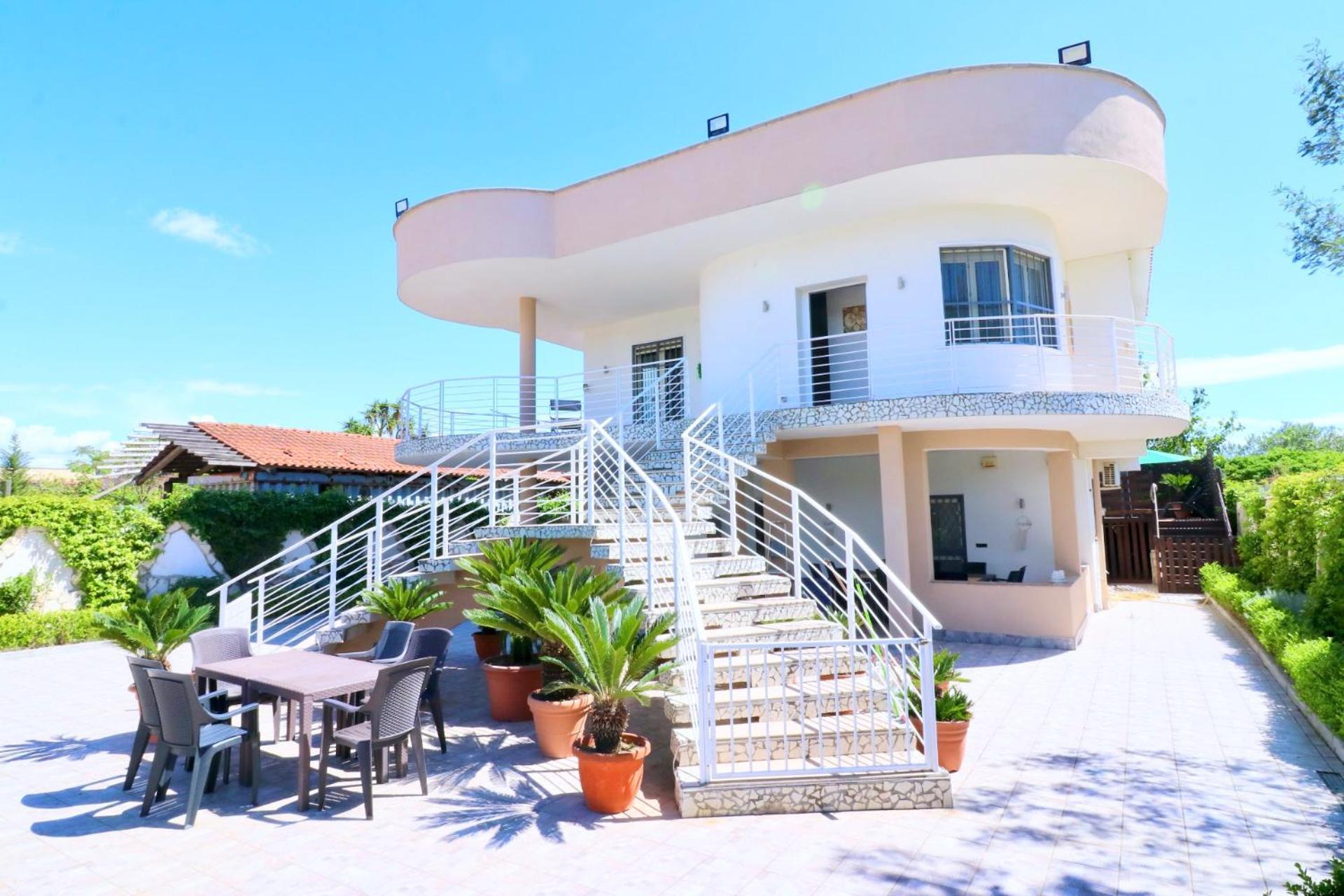 Villa Paradisea Баколи Экстерьер фото